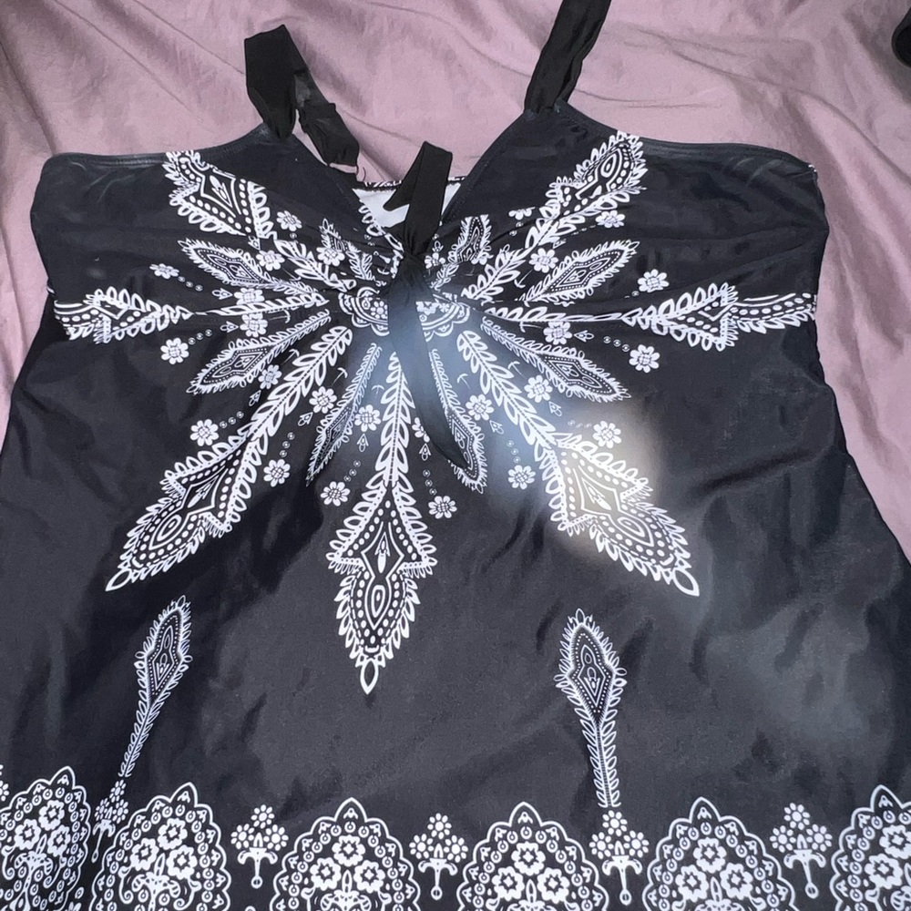 Black tankini bathing suit top